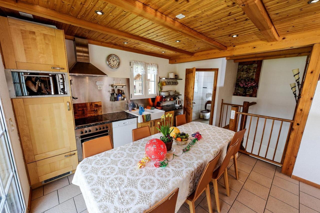 Swiss Holiday House Wilderswil Extérieur photo
